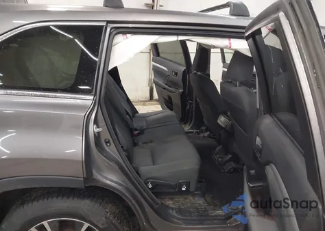 2017 Toyota Highlander Le z USA, uszkodzony, nr VIN 5TDBZRFH1HS430502